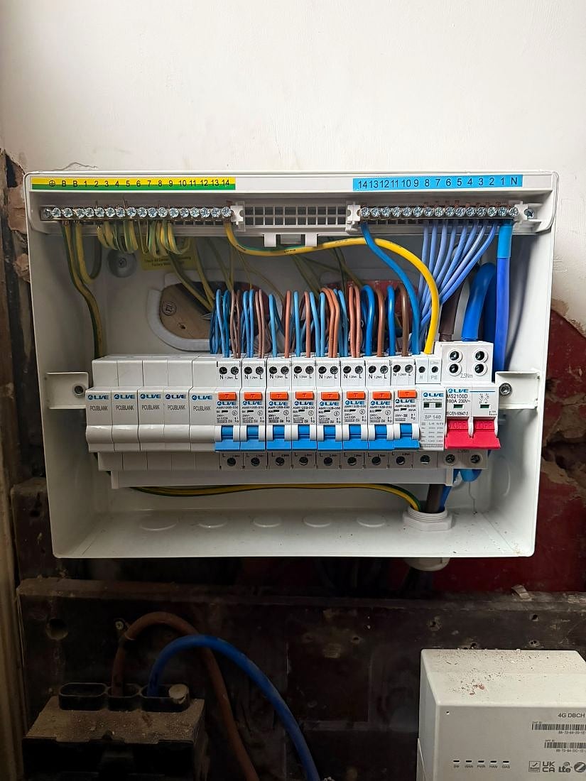 New RCBO consumer unit fitted by Wired & Certified with every conductor dressed